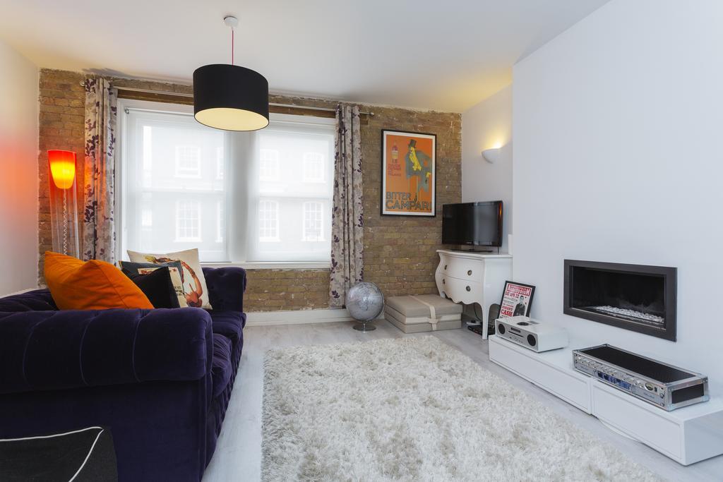 Veeve - Sophisticated Soho Apartment Лондон Екстериор снимка